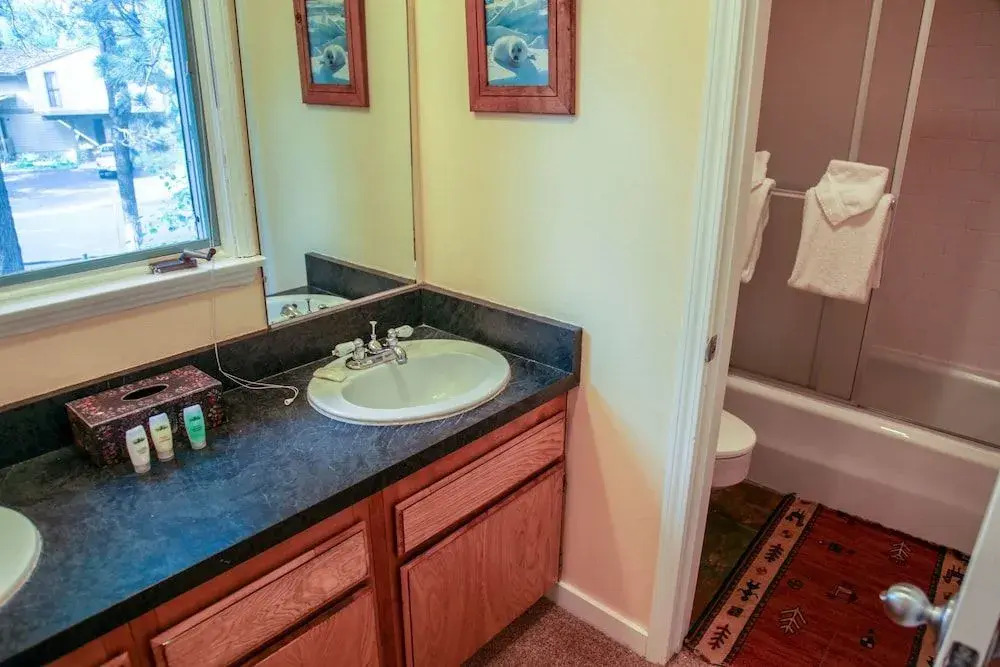 Chateau de Montagne 23 Spacious Family Condo With Great Complex Amenities On Shuttle Route by RedAwning