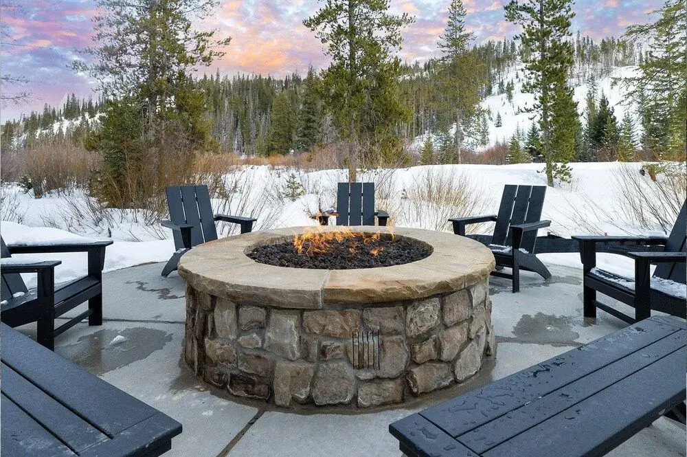 Ski Idlewild 1 Bedroom Condo by RedAwning