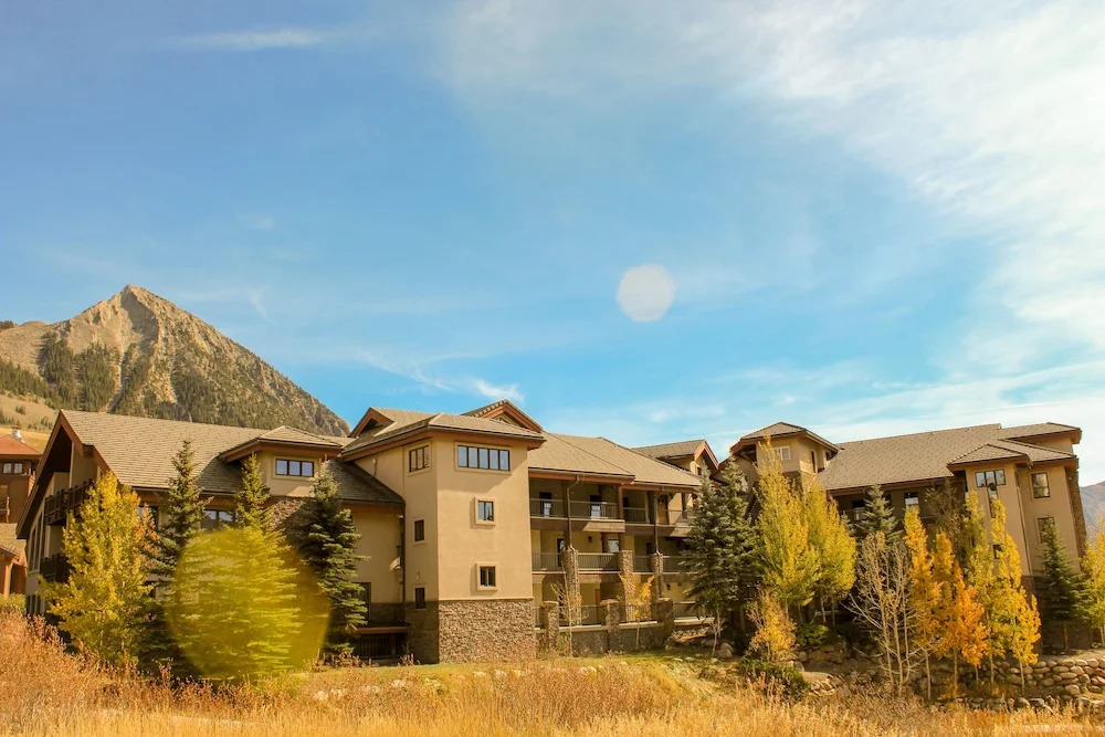 Eagles Nest Townhouses