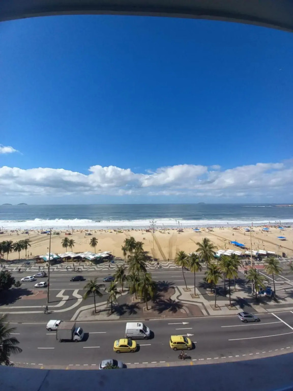 Apartamento novo em Copacabana