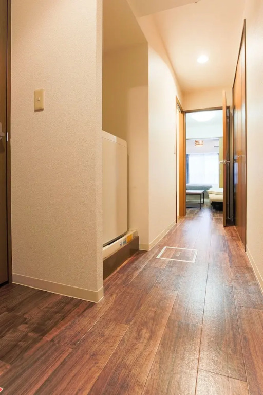 Grand Court Namba 401