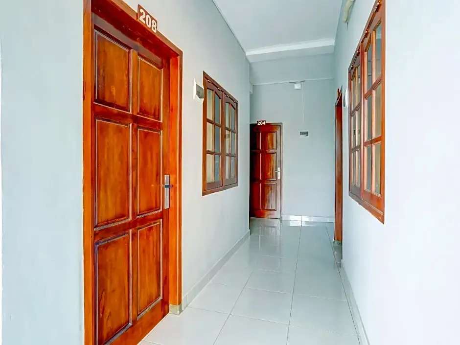 OYO 90089 Hotel Satria Syariah