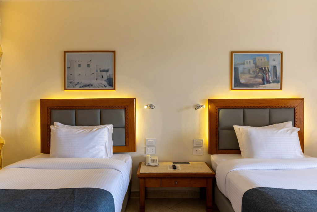 Fort Arabesque Beach Resort