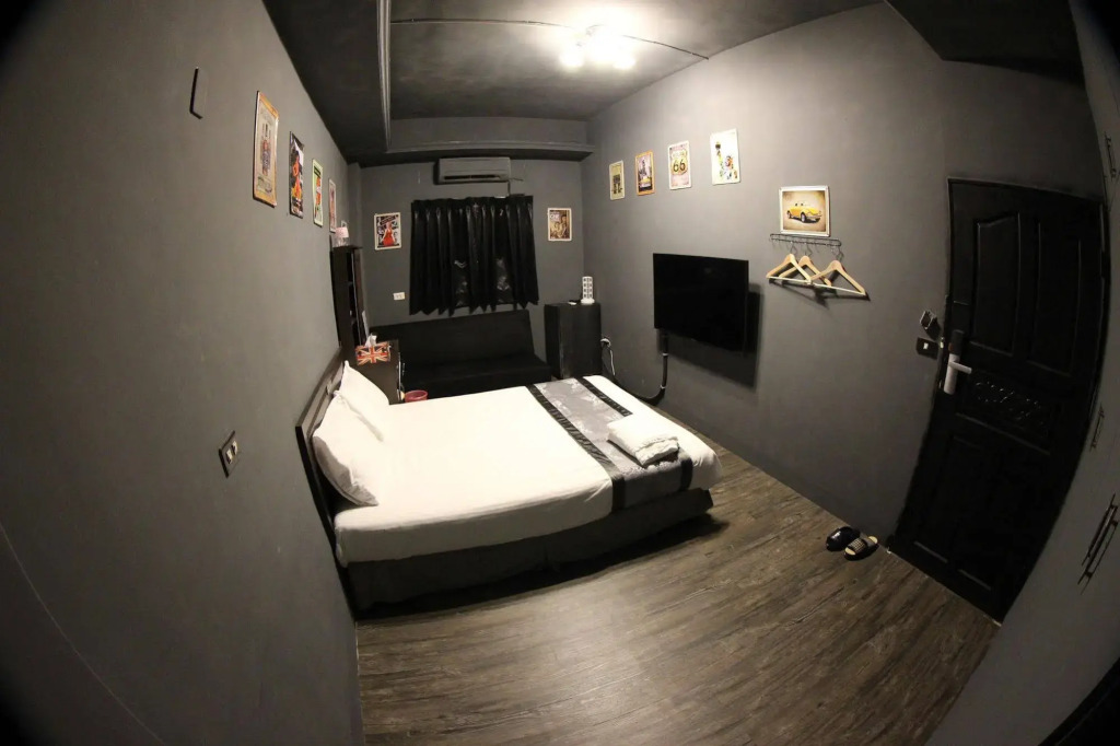 Time House Chain Hualien Train Station Hostel