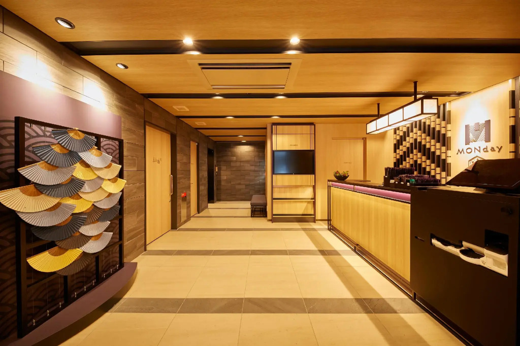 MONday Apart Premium AKIHABARA ASAKUSABASHI Sta