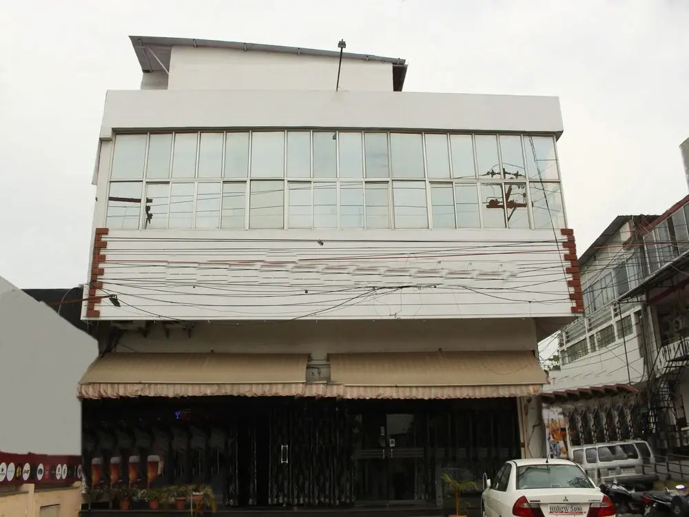 OYO 3725 near Kaulagarh Road