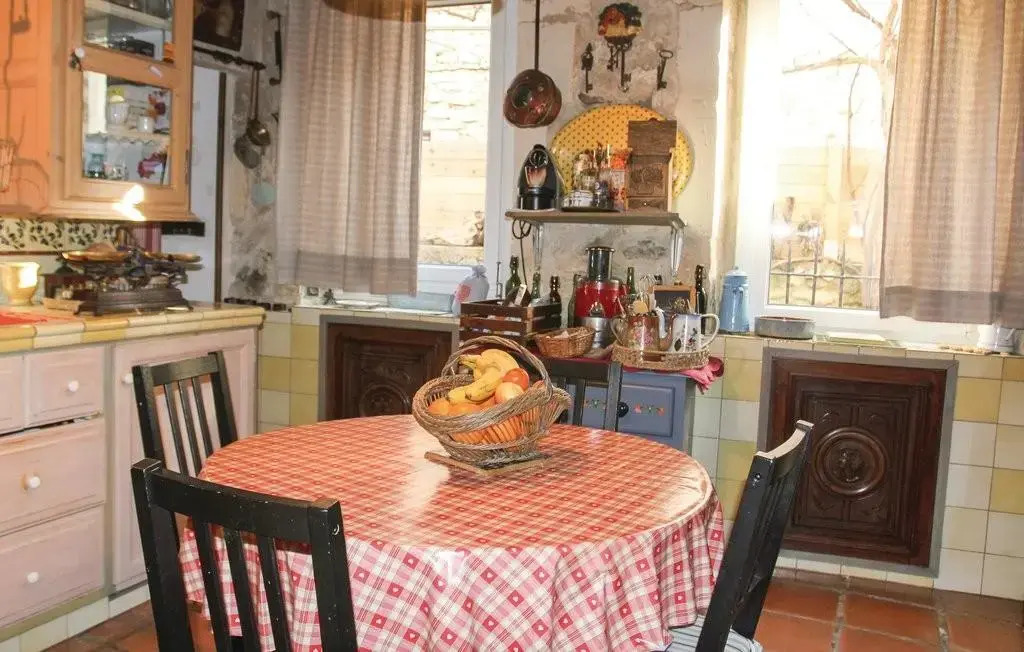 LA CASA DE BOULBON
