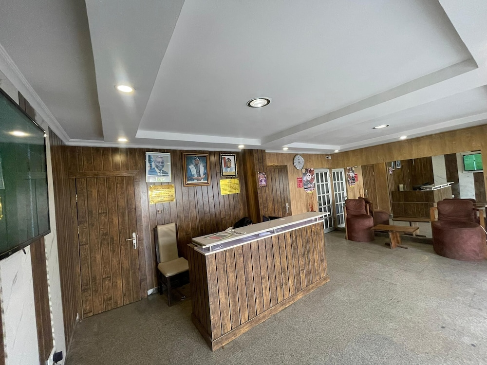 Presken Hotel Reliance