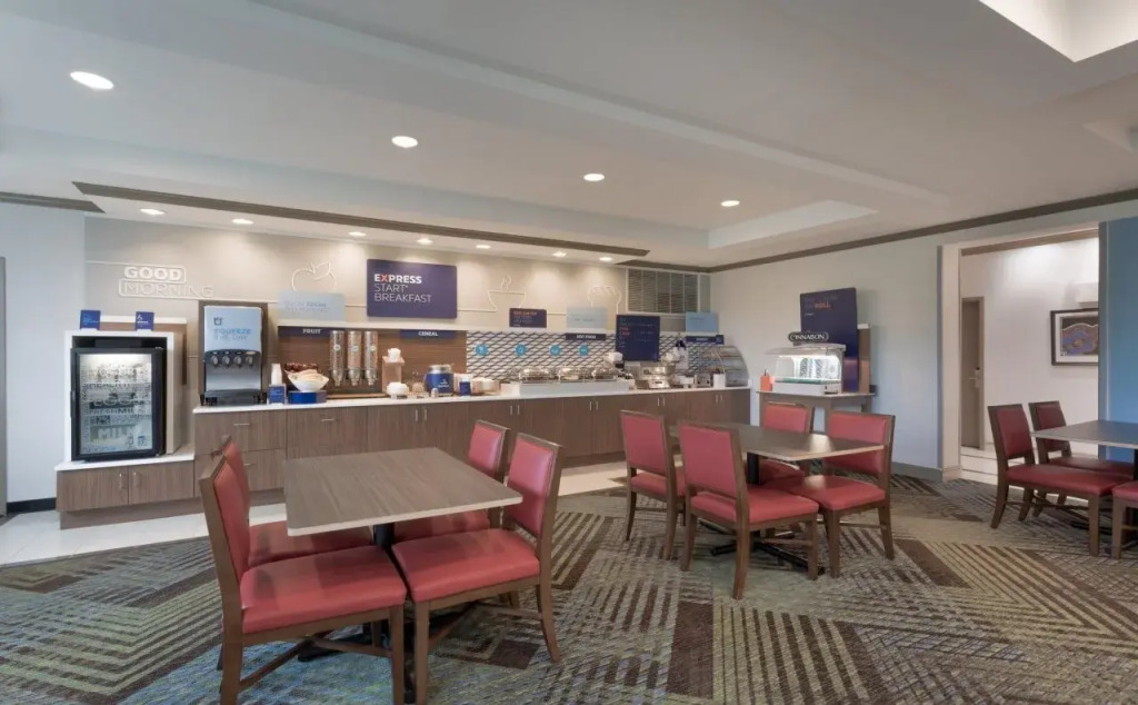 Holiday Inn Express Hotel & Suites Bethlehem by IHG