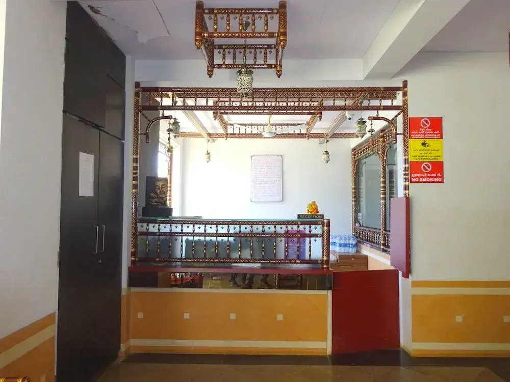 Hotel Kansar Palace