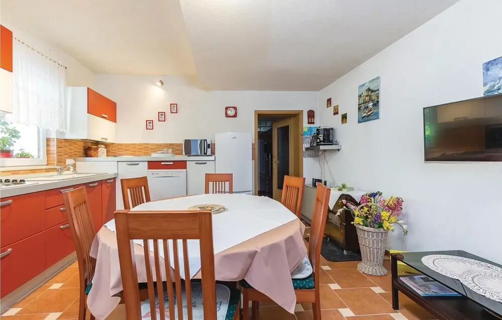 Amazing Home in Novi Vinodolski With Wifi and 3 Bedrooms