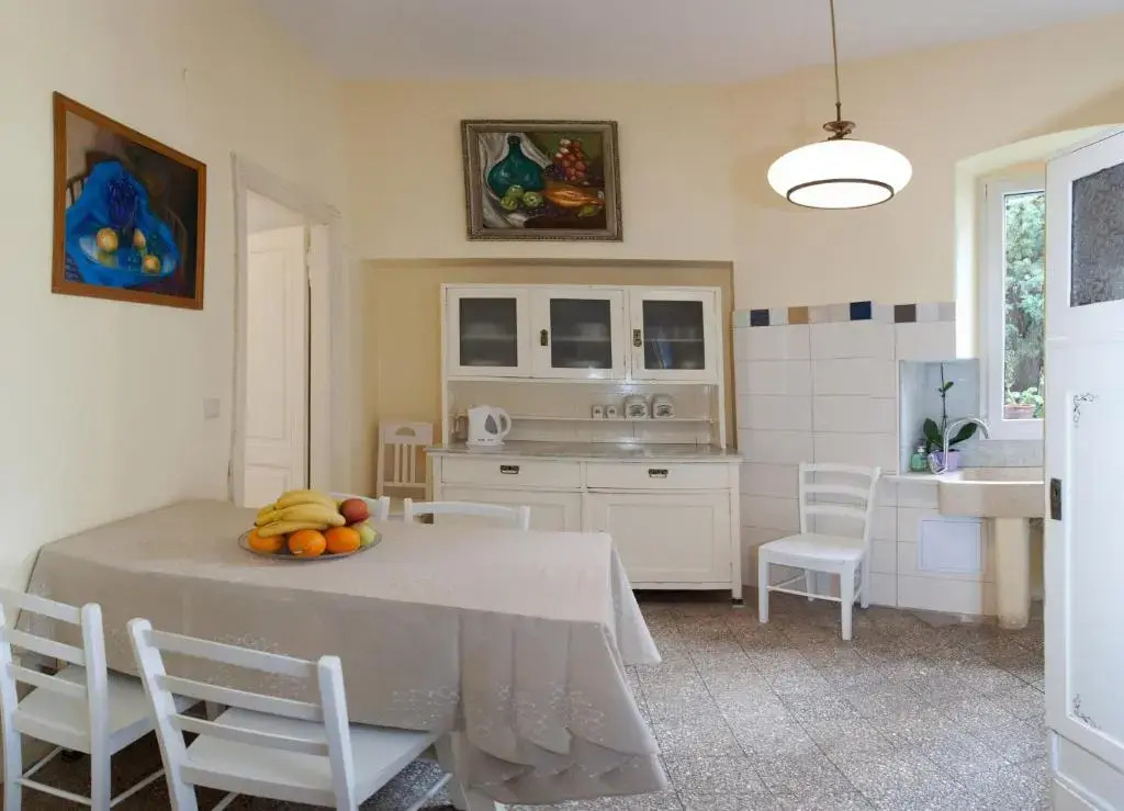 Gianina Apartment