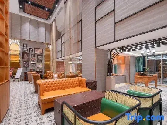 James Joyce Coffetel Hotel (Zhaoqing Qixingyan East Gate Square)