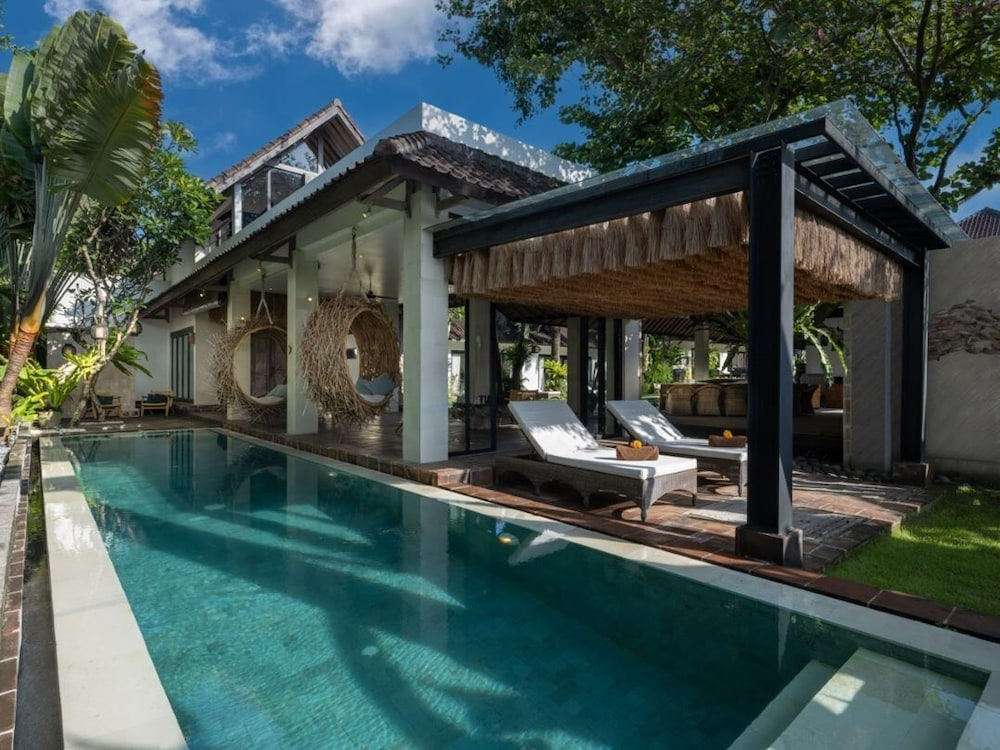 Abaca Villas