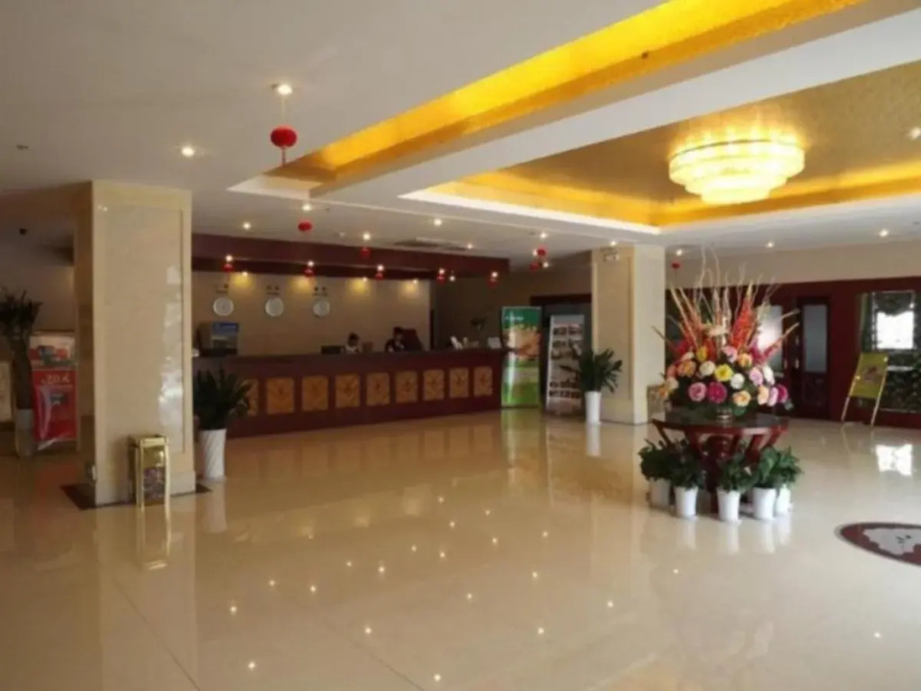 GreenTree Inn LiKou Metro Station