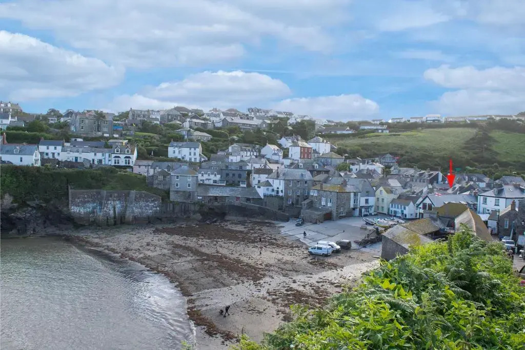 Lobster Cove, Excellent location, Close to beach & coastal walks, Family run