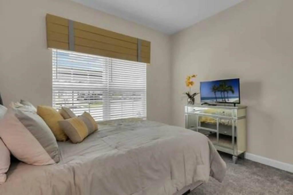 Storey Lake Resort 5BD Private Pool Close to Disne