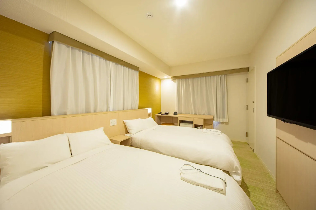 Sotetsu Fresa Inn Kyoto-Shijokarasuma
