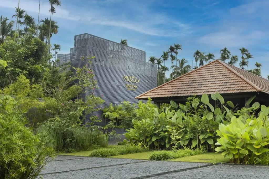 Saptha Resort And Spa