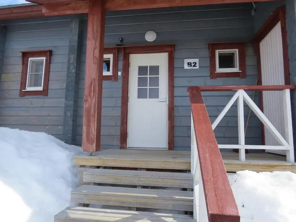 Arctic Polar Holiday Village