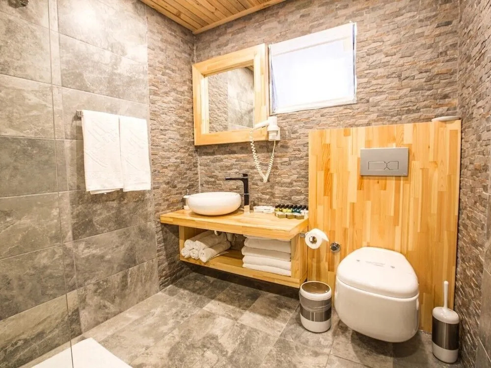 Kartal Hotel