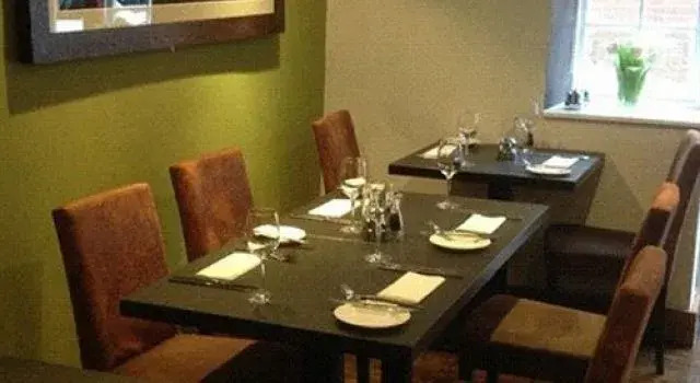 Bath House Hotel & Restaurant