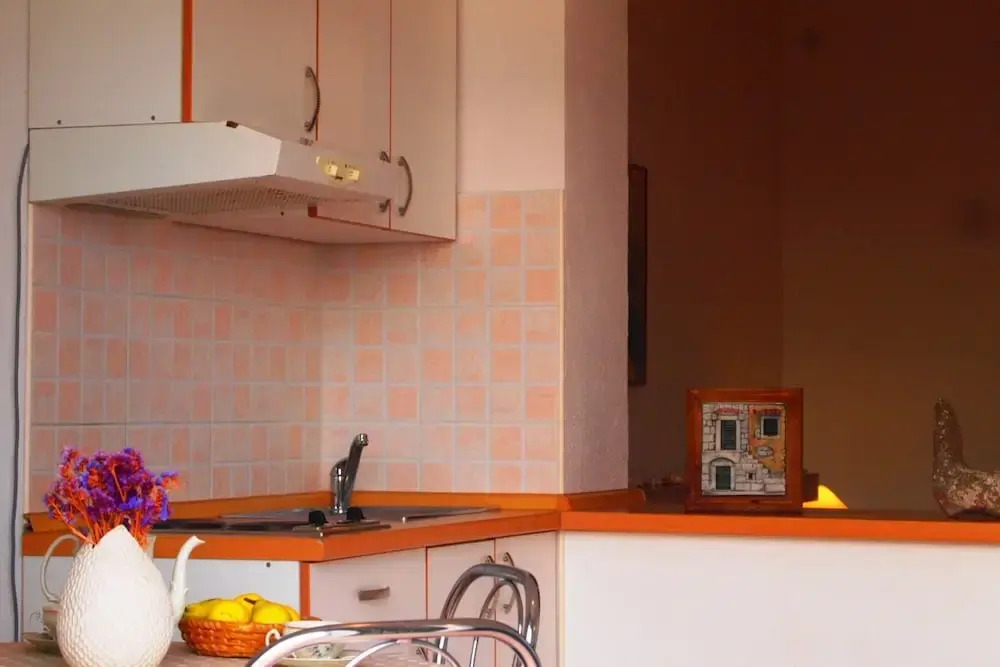 Apartments by the sea Makarska - 21425