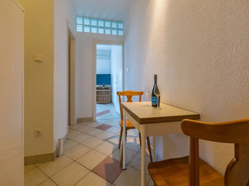 Apartment Goran
