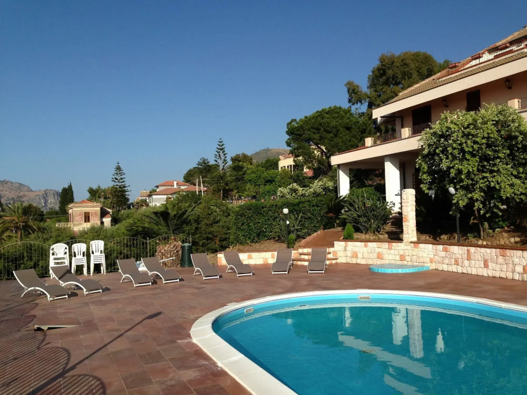 Villa Santa Lucia