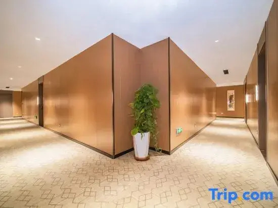Xinxiang Hotel