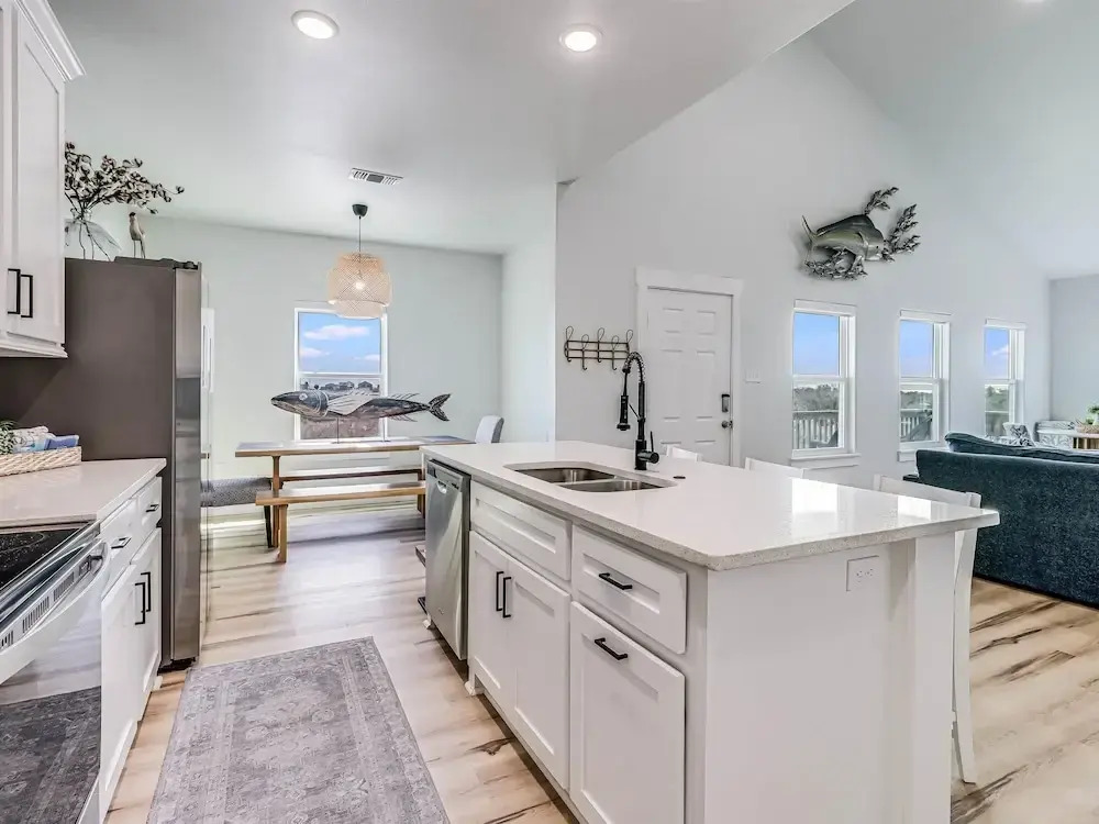 Cove Harbor Beach House