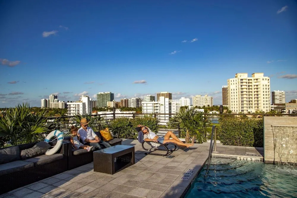 Bay Breeze Premium Apartments by Eskape Collection