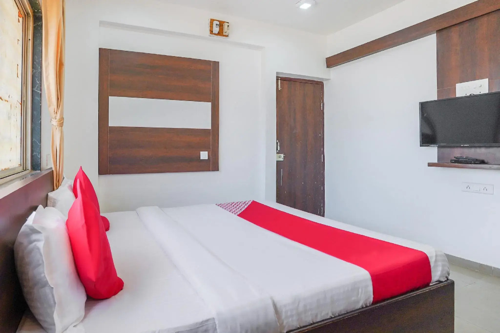 Hotel Vrindavan by OYO Rooms