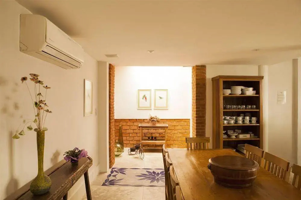 Leblon Spot Design Hostel