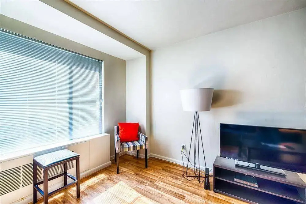 Dupont Circle Apartment