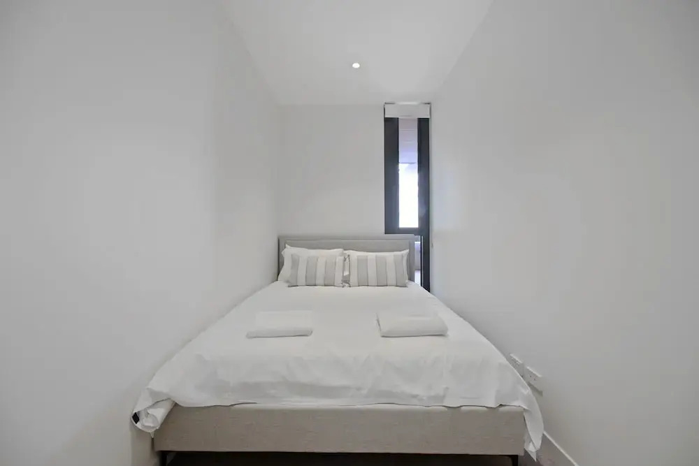 Brand New Fully Furnished Apartment near Macquarie Centre