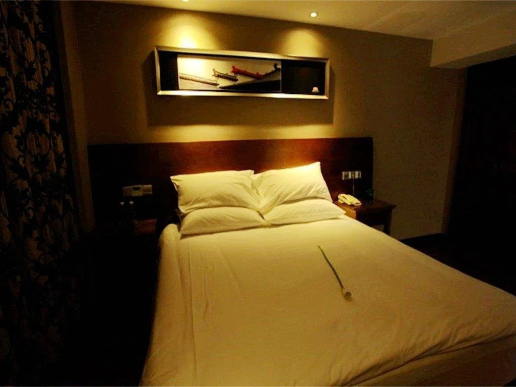 The Posh Hotel