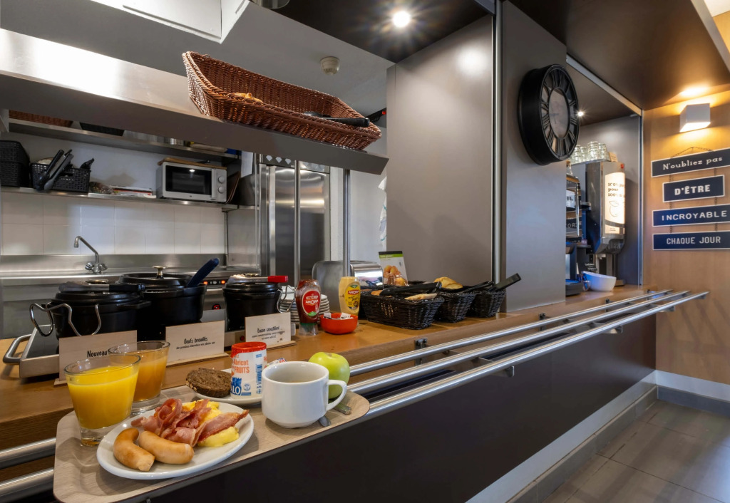 B&B HOTEL La Rochelle Angoulins