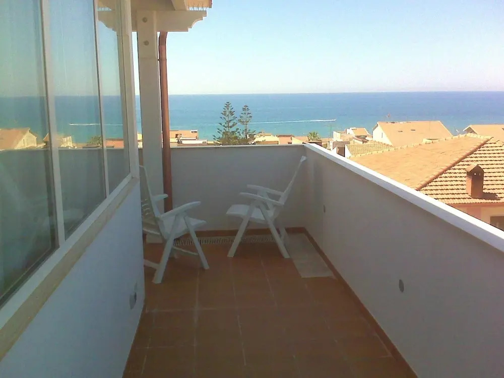 Apartment With 2 Bedrooms in Marina di Ragusa, With Wonderful sea View