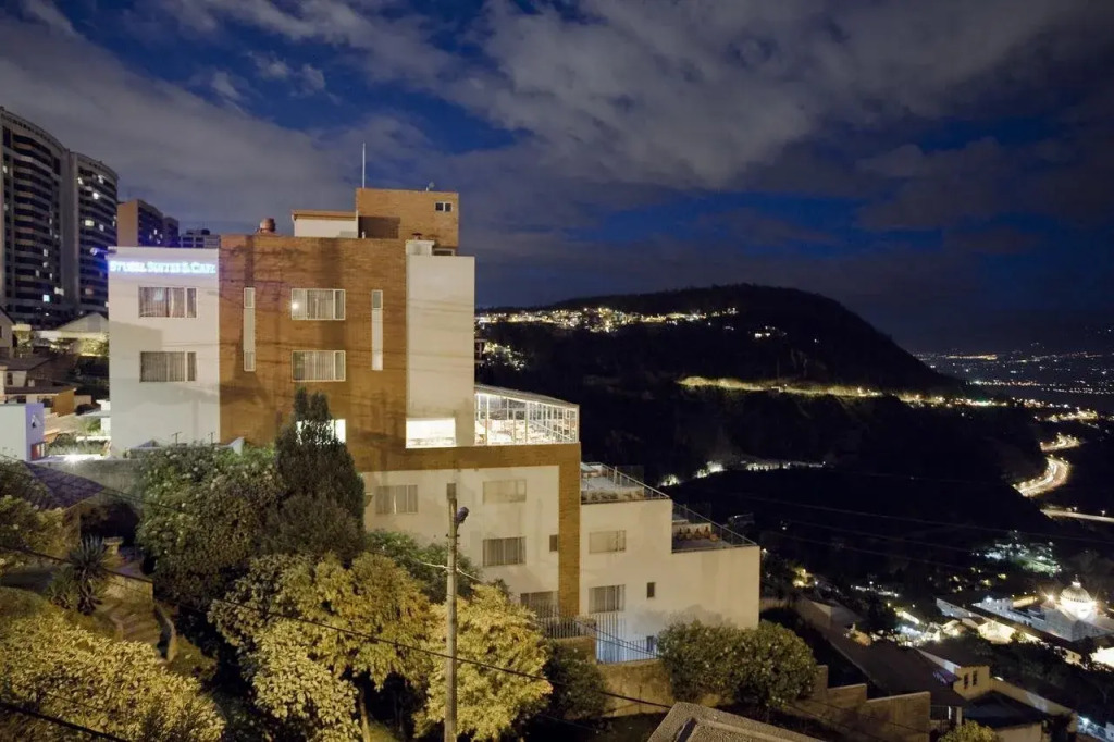 Hotel Stubel Suites & Cafe
