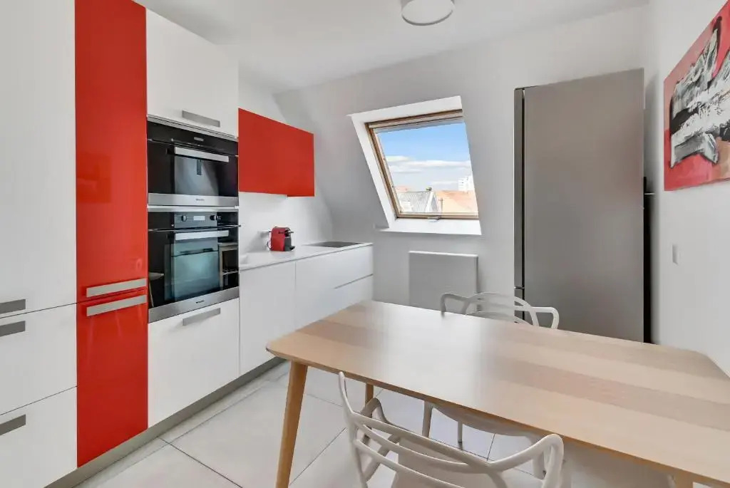 Le Saint-Eloi Luxury Apt private parking with AC 6 pers Colmar old town