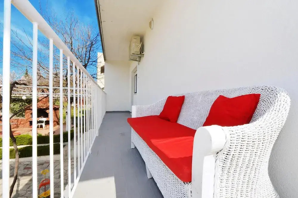 Apartment With 3 Bedrooms in Stobrec, With Furnished Balcony and Wifi Near the Beach