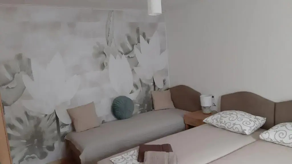 Vicky Apartments