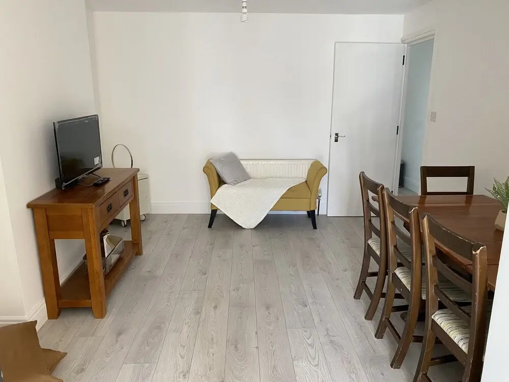 Modern Apartment in Nice Area in South London