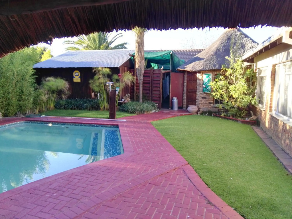 Ay Jays Guesthouse