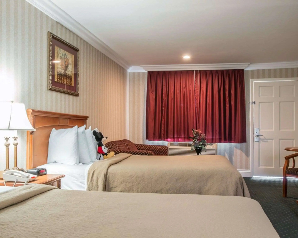 Quality Inn & Suites Anaheim Maingate