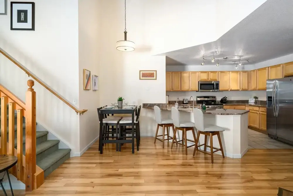 Quail Run 5 3 Bedroom Condo by RedAwning
