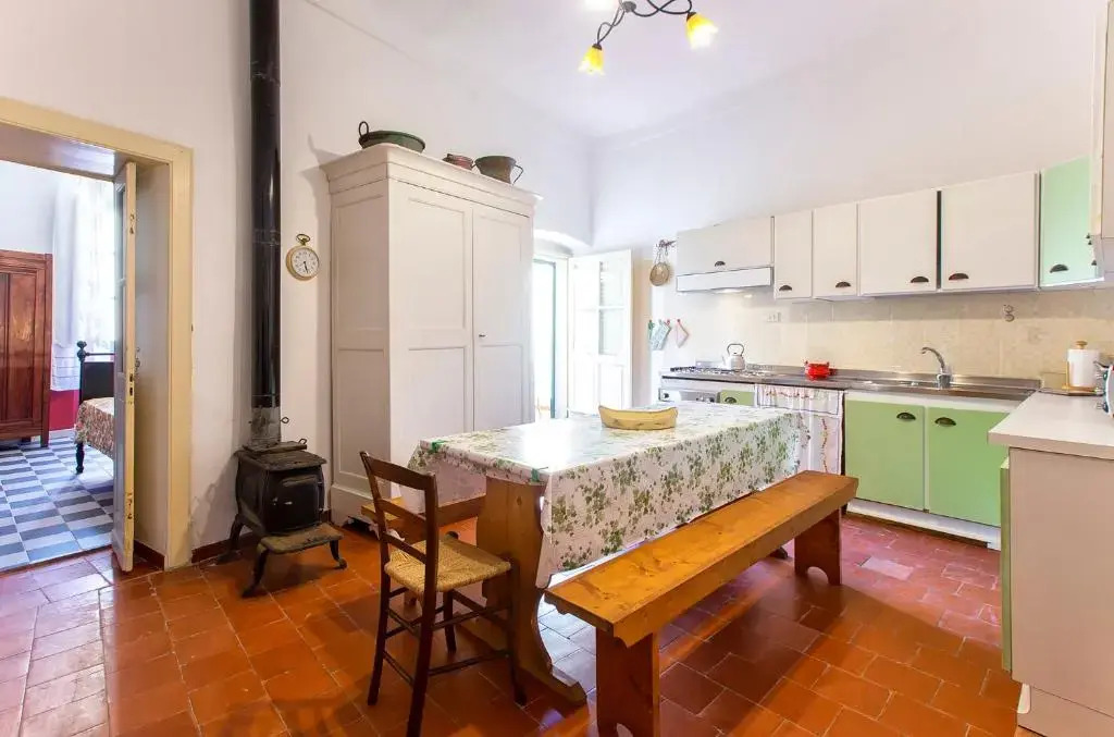 Corte d'Anglona, typical Sardinia