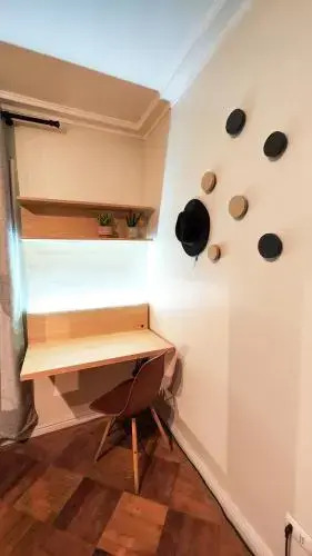 Yogi Hostel