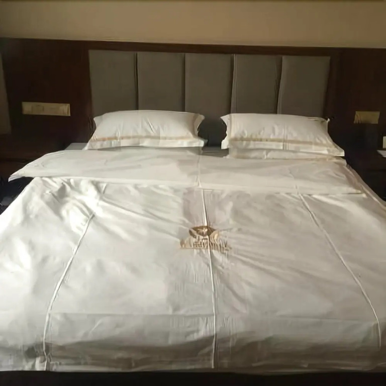 Yi He Hotel